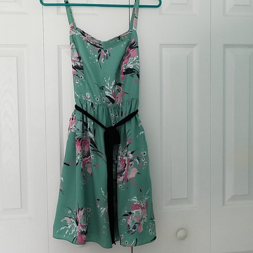 LC by Lauren Conrad spring dress with pockets